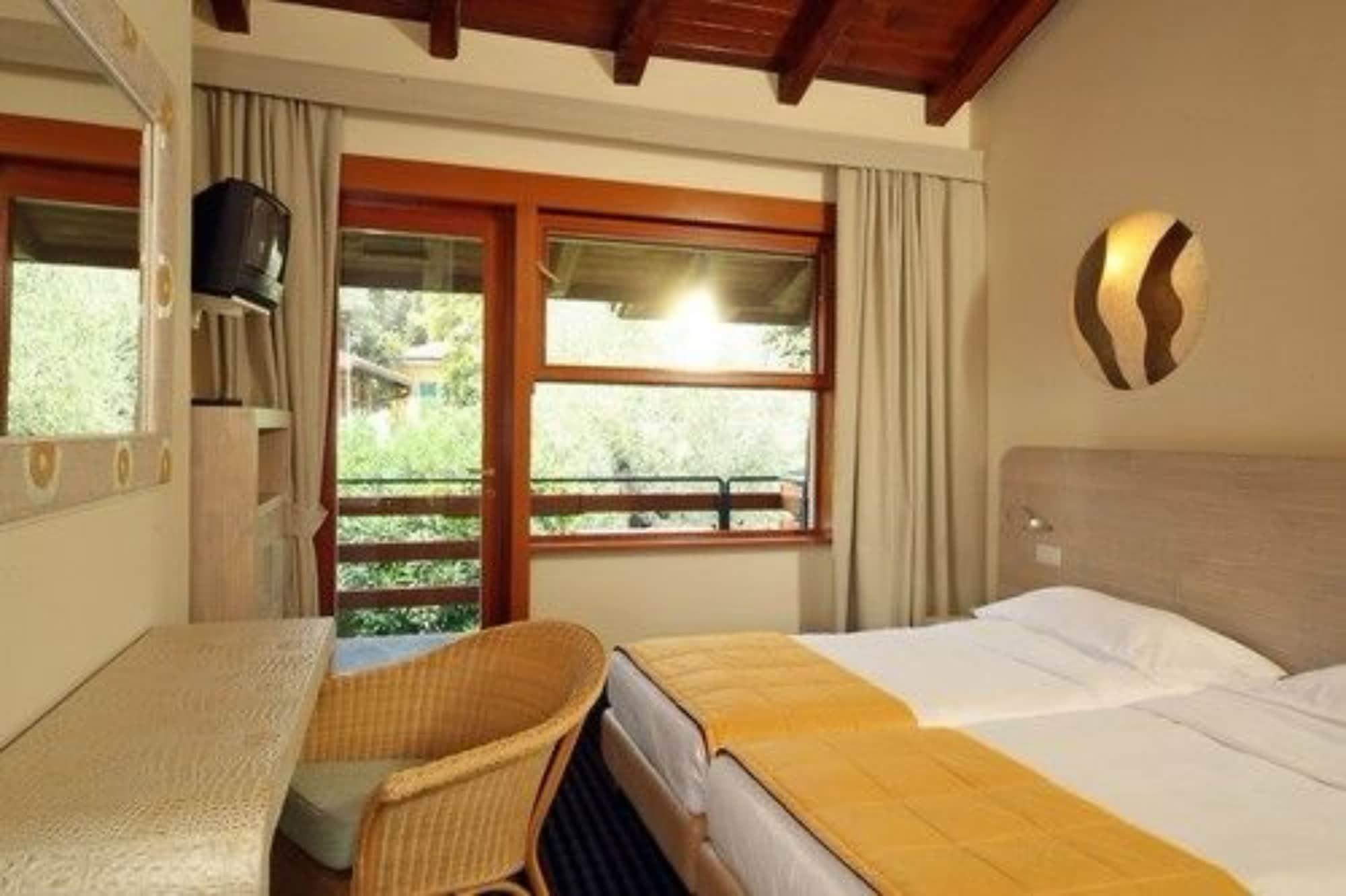 Hotel Sailing Center مالتشيزينيه المظهر الخارجي الصورة