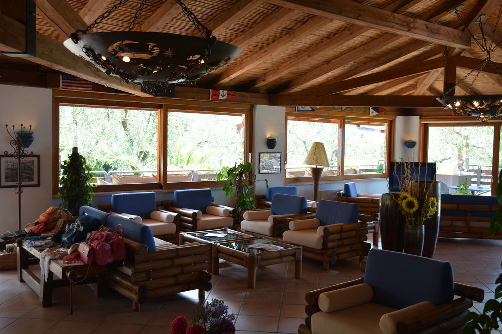 Hotel Sailing Center مالتشيزينيه المظهر الخارجي الصورة